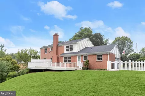 Exterior - 12709 Hammonton Rd, Silver Spring, MD 20904 photo 2 of 8