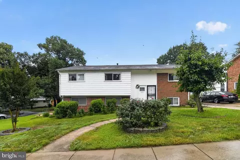 1207 Oakview Dr, Silver Spring, MD 20903