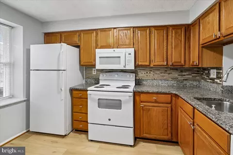Kitchen - 2839 Shepperton Ter, Silver Spring, MD 20904 photo 2 of 3