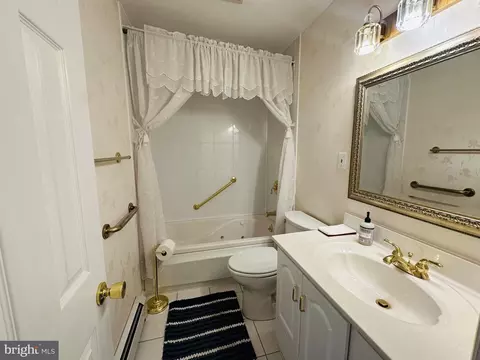Bath - 14616 Sturtevant Rd, Silver Spring, MD 20905 photo 1 of 7