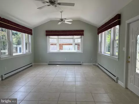 Living - 14616 Sturtevant Rd, Silver Spring, MD 20905 photo 1 of 6