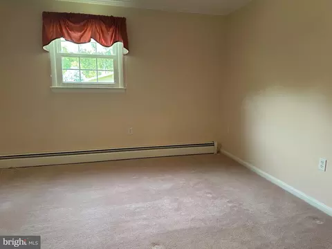 Bedroom - 14616 Sturtevant Rd, Silver Spring, MD 20905 photo 5 of 6
