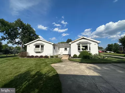 Exterior - 14616 Sturtevant Rd, Silver Spring, MD 20905 photo 3 of 6