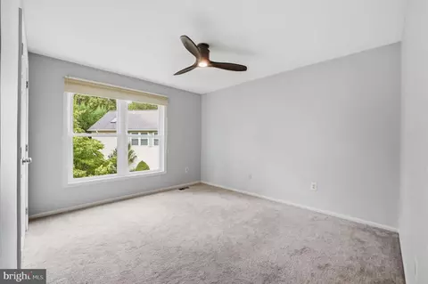 Bedroom - 15 Middlebridge Ct, Silver Spring, MD 20906 photo 5 of 5