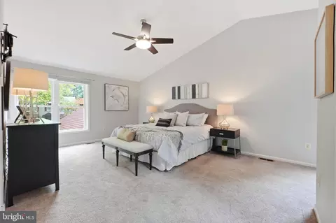Bedroom - 15 Middlebridge Ct, Silver Spring, MD 20906 photo 1 of 5