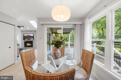 Dining - 15 Middlebridge Ct, Silver Spring, MD 20906 photo 4 of 4