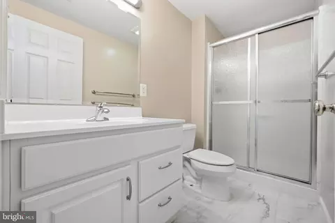 Bath - 15 Middlebridge Ct, Silver Spring, MD 20906 photo 5 of 5