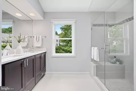 Bath - 15 Middlebridge Ct, Silver Spring, MD 20906 photo 1 of 5
