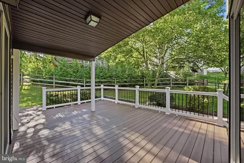 Exterior - 15 Middlebridge Ct, Silver Spring, MD 20906 photo 3 of 10