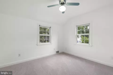 Bedroom - 10511 Lorain Ave, Silver Spring, MD 20901 photo 8 of 11