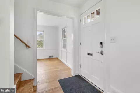 Entry Way - 10511 Lorain Ave, Silver Spring, MD 20901 photo 1 of 3