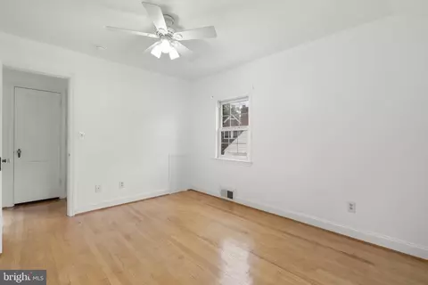 Bedroom - 10511 Lorain Ave, Silver Spring, MD 20901 photo 5 of 11