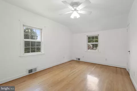 Bedroom - 10511 Lorain Ave, Silver Spring, MD 20901 photo 4 of 11