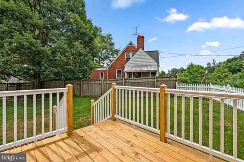 Exterior - 10511 Lorain Ave, Silver Spring, MD 20901 photo 5 of 9