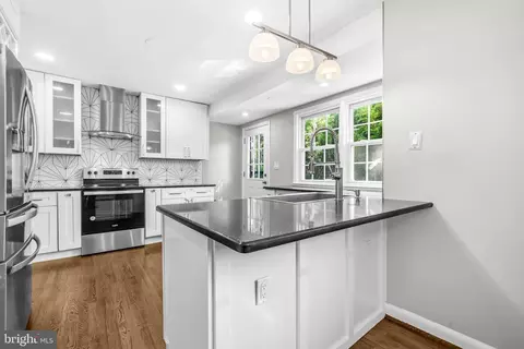 10802 Meadowhill Rd, Silver Spring, MD 20901 photo 14