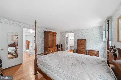 Bedroom - 14008 Breeze Hill Ln, Silver Spring, MD 20906 photo 4 of 11