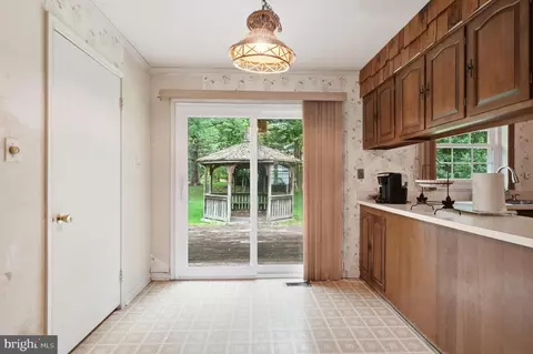 Other - 14008 Breeze Hill Ln, Silver Spring, MD 20906 photo 3 of 9