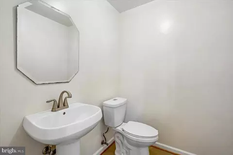 Entry Way - 3259 Saint Augustine Ct, Olney, MD 20832 photo 4 of 4