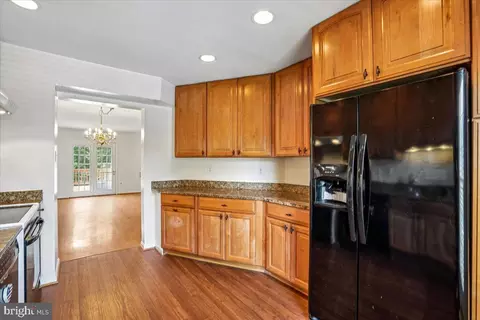Kitchen - 3259 Saint Augustine Ct, Olney, MD 20832 photo 3 of 4