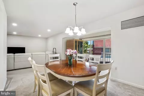 Dining - 3466 Chiswick Ct #43-2A, Silver Spring, MD 20906 photo 5 of 7