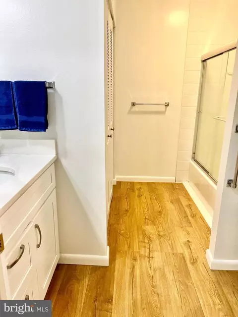 Bath - 3466 Chiswick Ct #43-2A, Silver Spring, MD 20906 photo 2 of 3