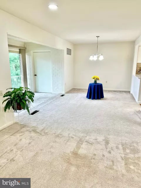 Dining - 3466 Chiswick Ct #43-2A, Silver Spring, MD 20906 photo 2 of 7