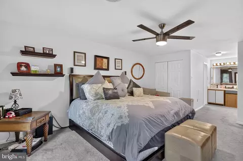 Bedroom - 10301 Naglee Rd, Silver Spring, MD 20903 photo 5 of 6