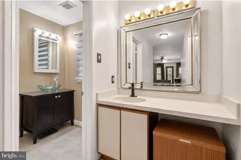 Entry Way - 10301 Naglee Rd, Silver Spring, MD 20903 photo 4 of 7