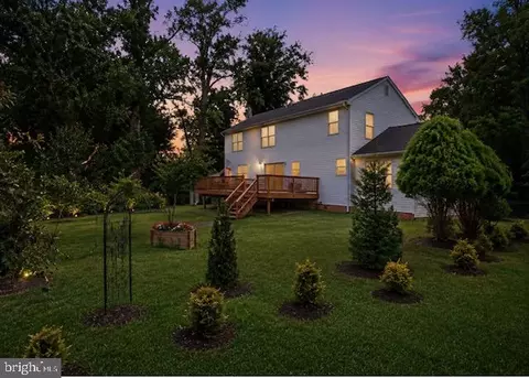 Exterior - 10301 Naglee Rd, Silver Spring, MD 20903 photo 12 of 14