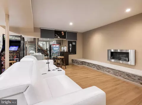 Living - 10301 Naglee Rd, Silver Spring, MD 20903 photo 1 of 1