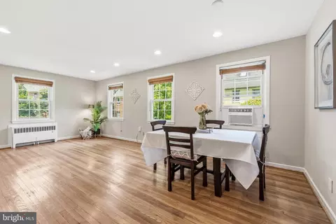 Living - 2312 Colston Dr #2312-C, Silver Spring, MD 20910 photo 5 of 5