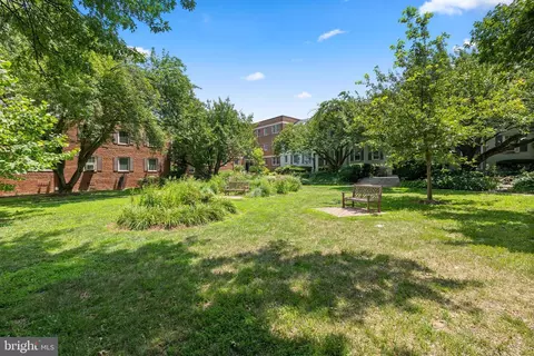 Exterior - 2312 Colston Dr #2312-C, Silver Spring, MD 20910 photo 5 of 6