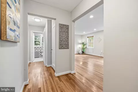 Entry Way - 2312 Colston Dr #2312-C, Silver Spring, MD 20910 photo 1 of 3