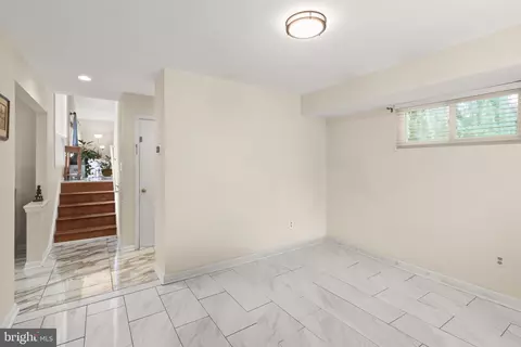 Entry Way - 11400 Cloverhill Dr, Silver Spring, MD 20902 photo 4 of 4