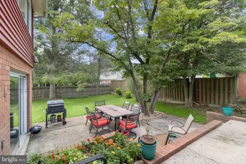 Exterior - 11400 Cloverhill Dr, Silver Spring, MD 20902 photo 2 of 5