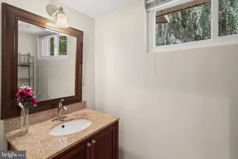 Bath - 11400 Cloverhill Dr, Silver Spring, MD 20902 photo 1 of 4