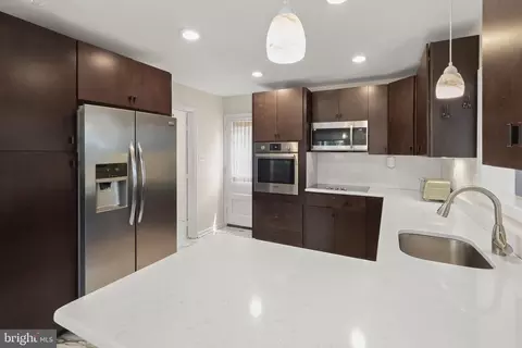 Kitchen - 11400 Cloverhill Dr, Silver Spring, MD 20902 photo 3 of 3