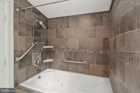 Bath - 11400 Cloverhill Dr, Silver Spring, MD 20902 photo 4 of 4