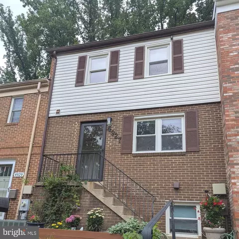 4927 Arctic Ter, Rockville, MD 20853