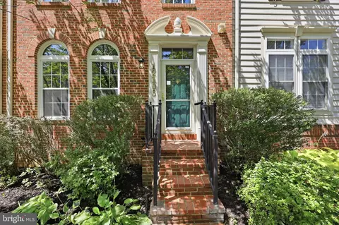 12105 Pond Pine Dr, Clarksburg, MD 20871