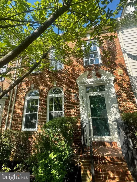 12105 Pond Pine Dr, Clarksburg, MD 20871