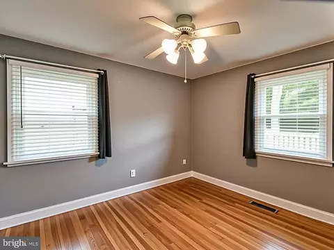 Bedroom - 1201 Schindler Dr, Silver Spring, MD 20903 photo 5 of 7