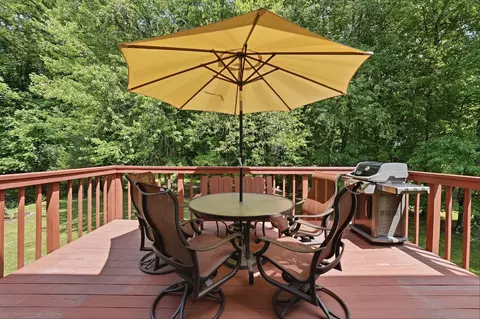 Exterior - 15005 Timberlake Dr, Silver Spring, MD 20905 photo 5 of 20