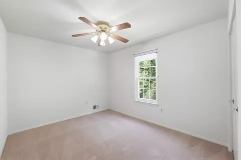 Bedroom - 15005 Timberlake Dr, Silver Spring, MD 20905 photo 11 of 12