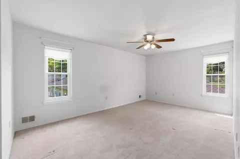Bedroom - 15005 Timberlake Dr, Silver Spring, MD 20905 photo 2 of 12