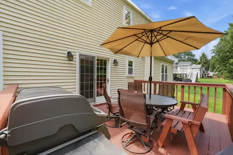 Exterior - 15005 Timberlake Dr, Silver Spring, MD 20905 photo 6 of 20