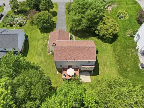 View/Area - 15005 Timberlake Dr, Silver Spring, MD 20905 photo 2 of 10