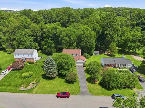 View/Area - 15005 Timberlake Dr, Silver Spring, MD 20905 photo 5 of 10