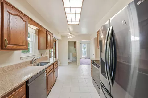 Entry Way - 15005 Timberlake Dr, Silver Spring, MD 20905 photo 2 of 2
