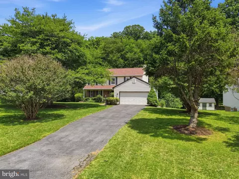 Exterior - 15005 Timberlake Dr, Silver Spring, MD 20905 photo 21 of 23